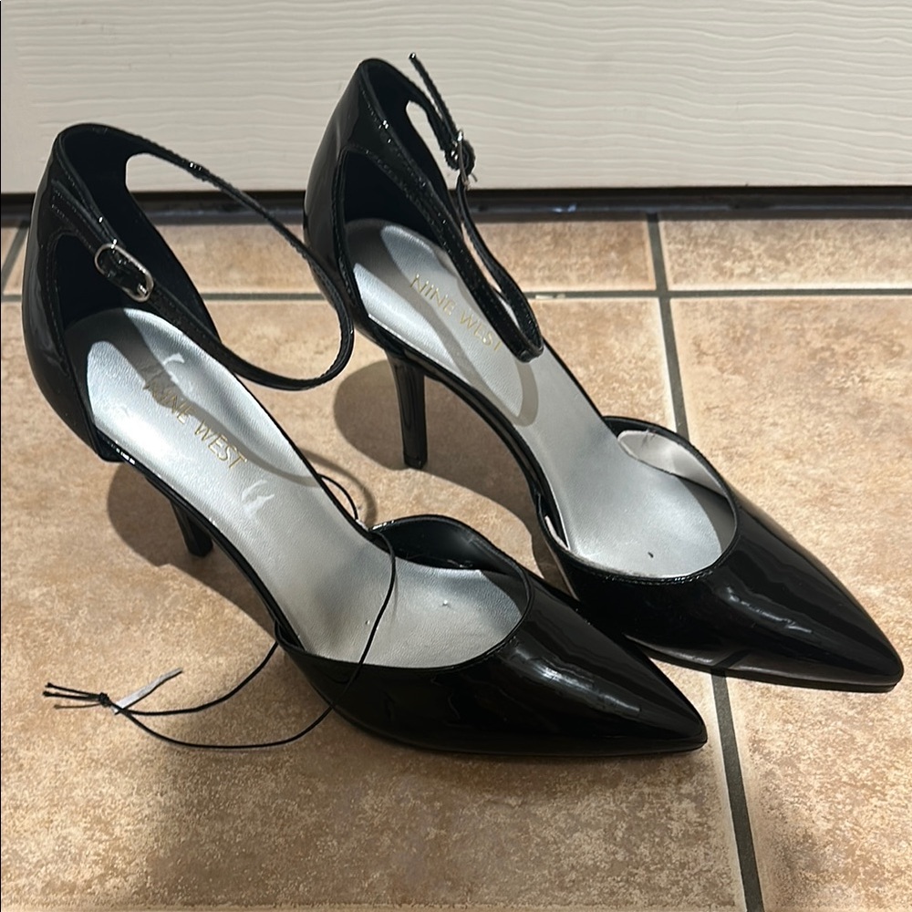 Nine West Glossy Black Heels